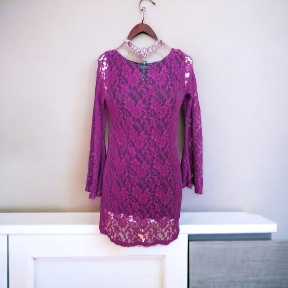 Elan Boho Bell Sleeve Scoop Back Lace Tunic Top Large - Picture 3 of 11